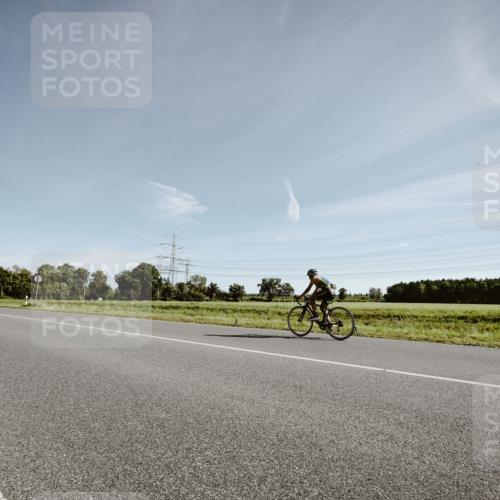 07.09.2025 - 19. Norderstedt Triathlon Michael Burmester http://msf.ph/oto/8849694 07.09.2025 10:32:44 Radfahren  meine-sportfotos.de