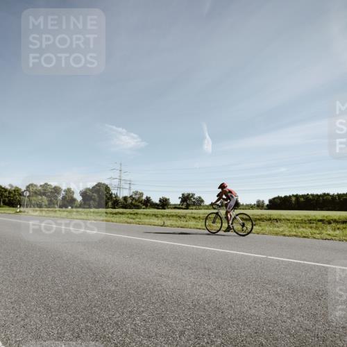 07.09.2025 - 19. Norderstedt Triathlon Michael Burmester http://msf.ph/oto/8849704 07.09.2025 10:33:06 Radfahren  meine-sportfotos.de