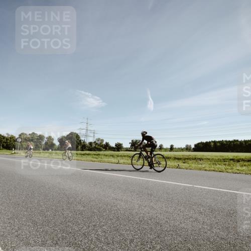 07.09.2025 - 19. Norderstedt Triathlon Michael Burmester http://msf.ph/oto/8849710 07.09.2025 10:33:08 Radfahren  meine-sportfotos.de