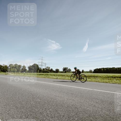 07.09.2025 - 19. Norderstedt Triathlon Michael Burmester http://msf.ph/oto/8849800 07.09.2025 10:36:19 Radfahren  meine-sportfotos.de