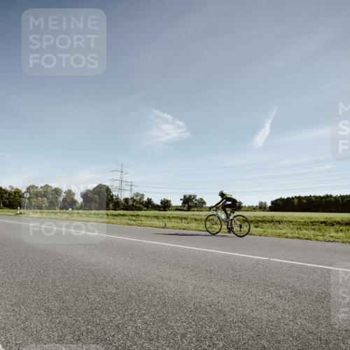 07.09.2025 - 19. Norderstedt Triathlon Michael Burmester http://msf.ph/oto/8849842 07.09.2025 10:37:23 Radfahren  meine-sportfotos.de