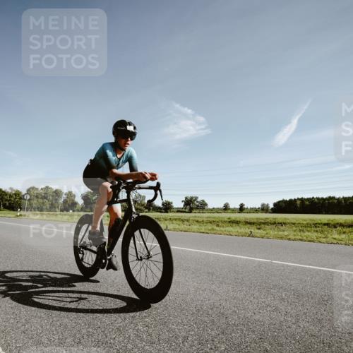 07.09.2025 - 19. Norderstedt Triathlon Michael Burmester http://msf.ph/oto/8849890 07.09.2025 10:38:50 Radfahren 685 meine-sportfotos.de