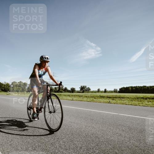 07.09.2025 - 19. Norderstedt Triathlon Michael Burmester http://msf.ph/oto/8849956 07.09.2025 10:40:30 Radfahren 131 meine-sportfotos.de