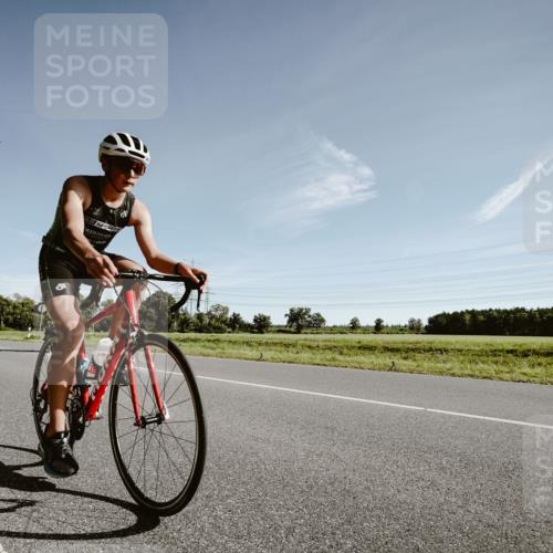 07.09.2025 - 19. Norderstedt Triathlon Michael Burmester http://msf.ph/oto/8849965 07.09.2025 10:40:56 Radfahren 114, 668 meine-sportfotos.de