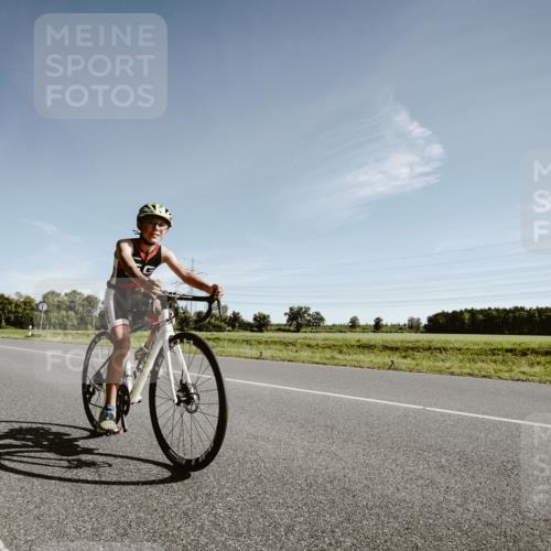 07.09.2025 - 19. Norderstedt Triathlon Michael Burmester http://msf.ph/oto/8850061 07.09.2025 10:43:17 Radfahren 62, 83, 123 meine-sportfotos.de