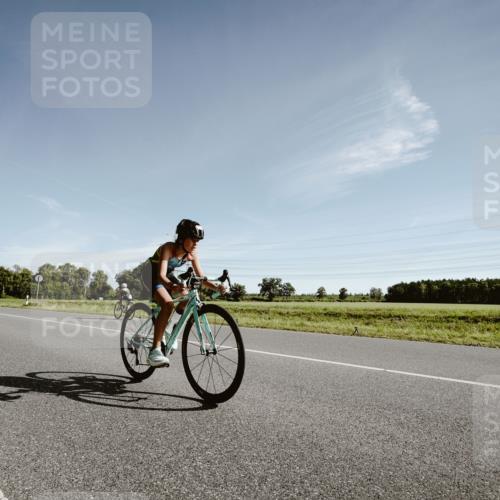 07.09.2025 - 19. Norderstedt Triathlon Michael Burmester http://msf.ph/oto/8850106 07.09.2025 10:44:22 Radfahren 111 meine-sportfotos.de