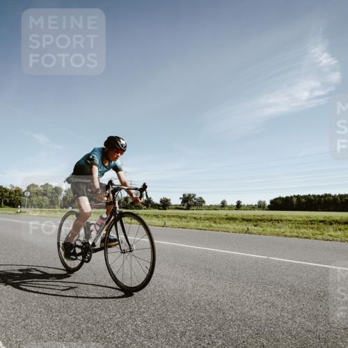 07.09.2025 - 19. Norderstedt Triathlon Michael Burmester http://msf.ph/oto/8850138 07.09.2025 10:45:42 Radfahren 80, 650 meine-sportfotos.de
