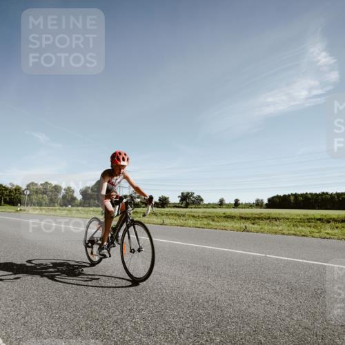 07.09.2025 - 19. Norderstedt Triathlon Michael Burmester http://msf.ph/oto/8850141 07.09.2025 10:45:44 Radfahren 80, 650 meine-sportfotos.de