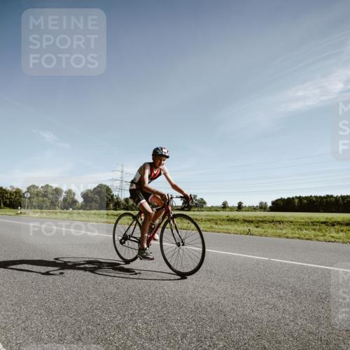 07.09.2025 - 19. Norderstedt Triathlon Michael Burmester http://msf.ph/oto/8850156 07.09.2025 10:46:57 Radfahren 63 meine-sportfotos.de