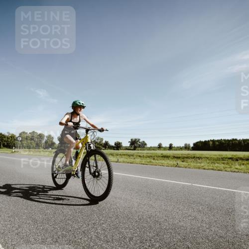 07.09.2025 - 19. Norderstedt Triathlon Michael Burmester http://msf.ph/oto/8850168 07.09.2025 10:48:46 Radfahren 78 meine-sportfotos.de
