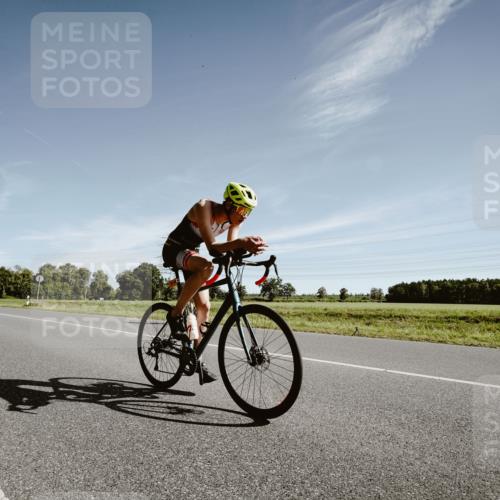 07.09.2025 - 19. Norderstedt Triathlon Michael Burmester http://msf.ph/oto/8850282 07.09.2025 11:03:52 Radfahren 1176, 1188, 1355 meine-sportfotos.de