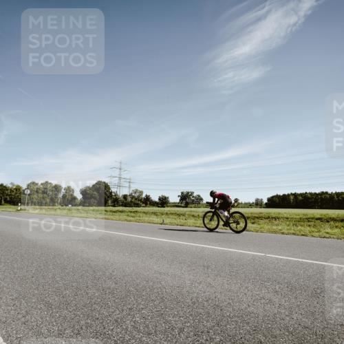 07.09.2025 - 19. Norderstedt Triathlon Michael Burmester http://msf.ph/oto/8850291 07.09.2025 11:04:00 Radfahren  meine-sportfotos.de