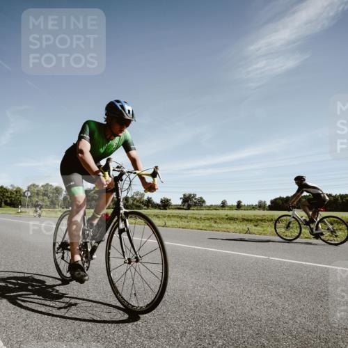 07.09.2025 - 19. Norderstedt Triathlon Michael Burmester http://msf.ph/oto/8850327 07.09.2025 11:05:16 Radfahren 1173 meine-sportfotos.de