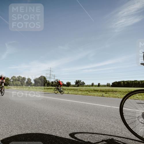 07.09.2025 - 19. Norderstedt Triathlon Michael Burmester http://msf.ph/oto/8850399 07.09.2025 11:06:35 Radfahren 1189, 1202, 1203 meine-sportfotos.de