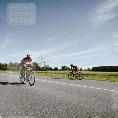 07.09.2025 - 19. Norderstedt Triathlon Michael Burmester http://msf.ph/oto/8850402 07.09.2025 11:06:36 Radfahren 1162, 1202, 1203 meine-sportfotos.de