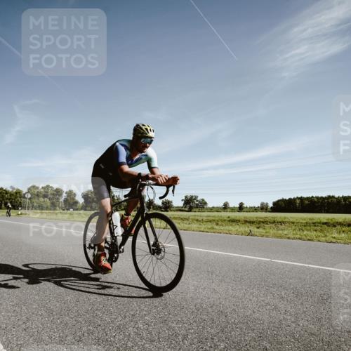 07.09.2025 - 19. Norderstedt Triathlon Michael Burmester http://msf.ph/oto/8850411 07.09.2025 11:06:41 Radfahren 749, 1162 meine-sportfotos.de