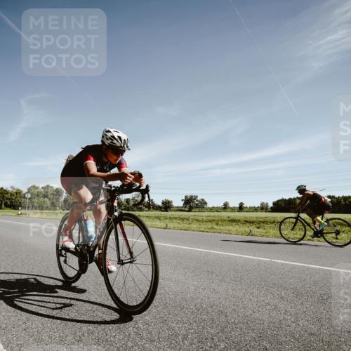 07.09.2025 - 19. Norderstedt Triathlon Michael Burmester http://msf.ph/oto/8850459 07.09.2025 11:07:48 Radfahren 1175, 1177 meine-sportfotos.de
