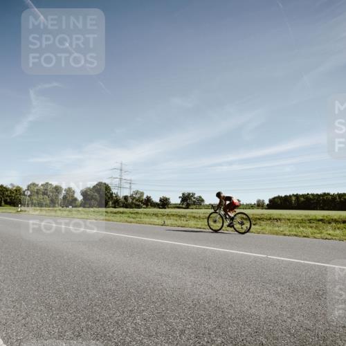 07.09.2025 - 19. Norderstedt Triathlon Michael Burmester http://msf.ph/oto/8850576 07.09.2025 11:09:16 Radfahren  meine-sportfotos.de