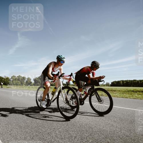 07.09.2025 - 19. Norderstedt Triathlon Michael Burmester http://msf.ph/oto/8850703 07.09.2025 11:10:59 Radfahren 199, 1153, 1184, 1377 meine-sportfotos.de