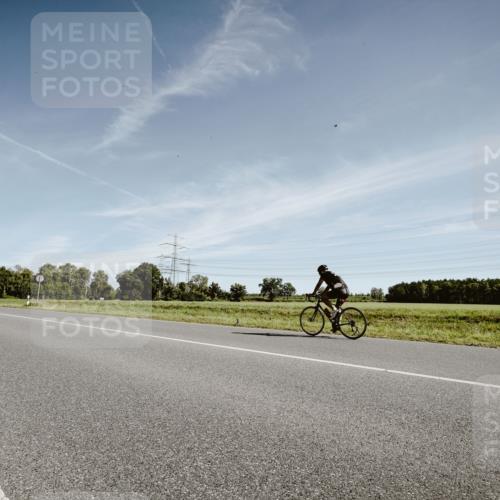 07.09.2025 - 19. Norderstedt Triathlon Michael Burmester http://msf.ph/oto/8851277 07.09.2025 11:19:25 Radfahren  meine-sportfotos.de