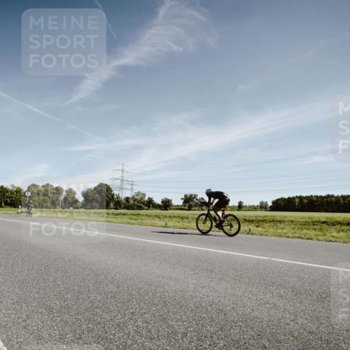 07.09.2025 - 19. Norderstedt Triathlon Michael Burmester http://msf.ph/oto/8851280 07.09.2025 11:19:28 Radfahren  meine-sportfotos.de