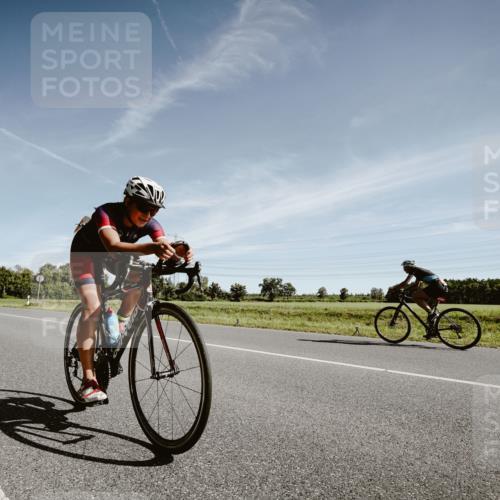 07.09.2025 - 19. Norderstedt Triathlon Michael Burmester http://msf.ph/oto/8851290 07.09.2025 11:19:53 Radfahren 228, 1177 meine-sportfotos.de