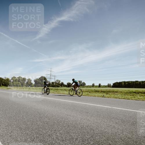 07.09.2025 - 19. Norderstedt Triathlon Michael Burmester http://msf.ph/oto/8851364 07.09.2025 11:21:07 Radfahren  meine-sportfotos.de