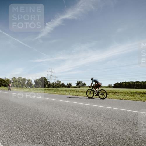 07.09.2025 - 19. Norderstedt Triathlon Michael Burmester http://msf.ph/oto/8851403 07.09.2025 11:21:31 Radfahren 1193 meine-sportfotos.de
