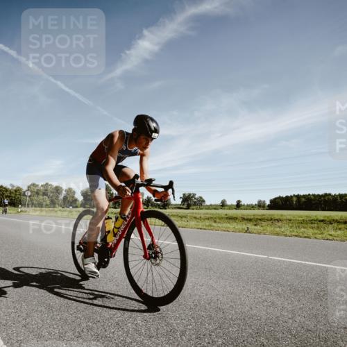 07.09.2025 - 19. Norderstedt Triathlon Michael Burmester http://msf.ph/oto/8851531 07.09.2025 11:23:36 Radfahren 1165 meine-sportfotos.de