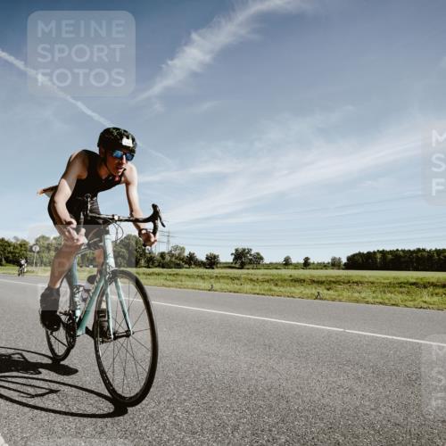 07.09.2025 - 19. Norderstedt Triathlon Michael Burmester http://msf.ph/oto/8851545 07.09.2025 11:23:53 Radfahren 1200 meine-sportfotos.de