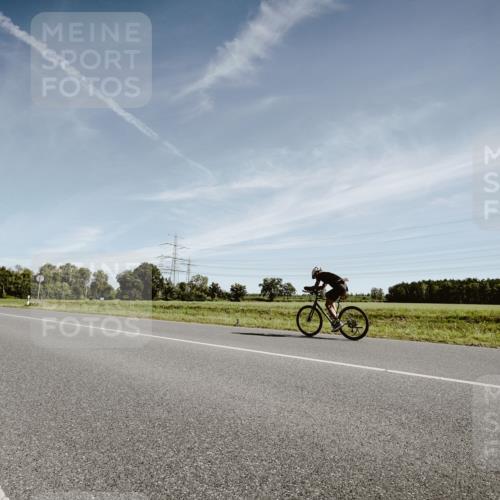 07.09.2025 - 19. Norderstedt Triathlon Michael Burmester http://msf.ph/oto/8851649 07.09.2025 11:25:19 Radfahren 1335, 1395 meine-sportfotos.de