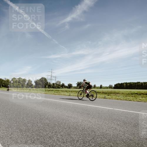 07.09.2025 - 19. Norderstedt Triathlon Michael Burmester http://msf.ph/oto/8851724 07.09.2025 11:26:18 Radfahren  meine-sportfotos.de
