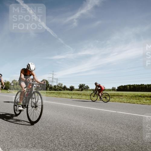 07.09.2025 - 19. Norderstedt Triathlon Michael Burmester http://msf.ph/oto/8851785 07.09.2025 11:27:06 Radfahren 229, 1160, 1171, 1253, 1390 meine-sportfotos.de
