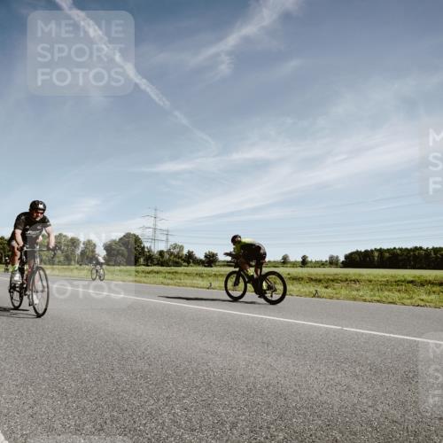 07.09.2025 - 19. Norderstedt Triathlon Michael Burmester http://msf.ph/oto/8851810 07.09.2025 11:27:16 Radfahren 796, 1198 meine-sportfotos.de