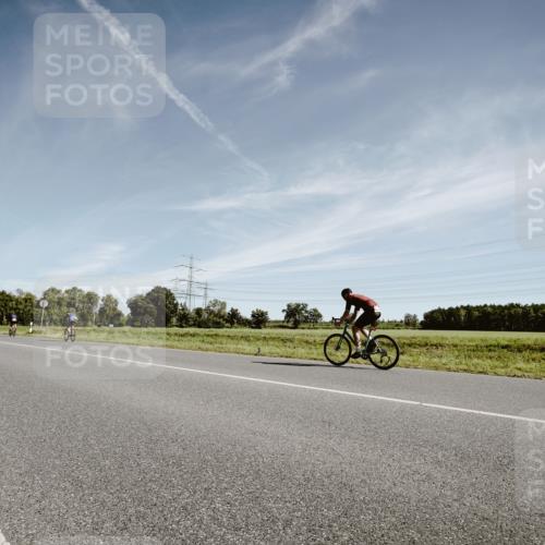 07.09.2025 - 19. Norderstedt Triathlon Michael Burmester http://msf.ph/oto/8851846 07.09.2025 11:27:28 Radfahren 300, 1313 meine-sportfotos.de