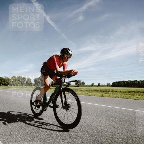 07.09.2025 - 19. Norderstedt Triathlon Michael Burmester http://msf.ph/oto/8851913 07.09.2025 11:28:12 Radfahren 204, 746 meine-sportfotos.de