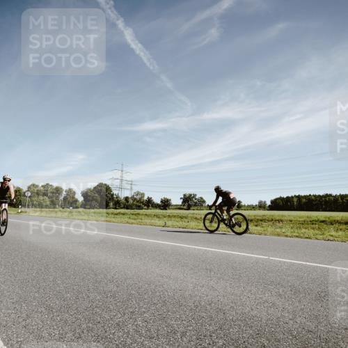 07.09.2025 - 19. Norderstedt Triathlon Michael Burmester http://msf.ph/oto/8851959 07.09.2025 11:28:59 Radfahren 1394 meine-sportfotos.de