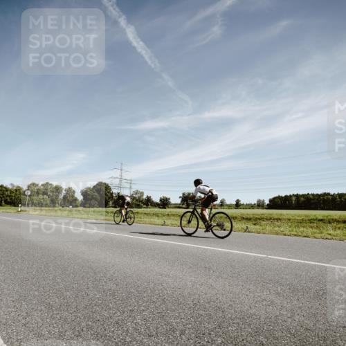 07.09.2025 - 19. Norderstedt Triathlon Michael Burmester http://msf.ph/oto/8851973 07.09.2025 11:29:08 Radfahren  meine-sportfotos.de