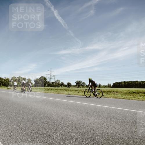 07.09.2025 - 19. Norderstedt Triathlon Michael Burmester http://msf.ph/oto/8851987 07.09.2025 11:29:15 Radfahren  meine-sportfotos.de