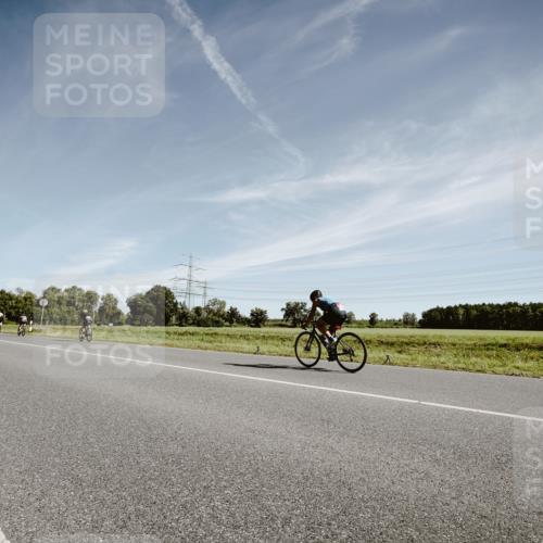 07.09.2025 - 19. Norderstedt Triathlon Michael Burmester http://msf.ph/oto/8851991 07.09.2025 11:29:17 Radfahren 1173 meine-sportfotos.de