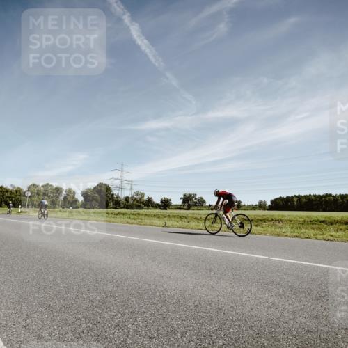 07.09.2025 - 19. Norderstedt Triathlon Michael Burmester http://msf.ph/oto/8851995 07.09.2025 11:29:19 Radfahren 819, 1173 meine-sportfotos.de