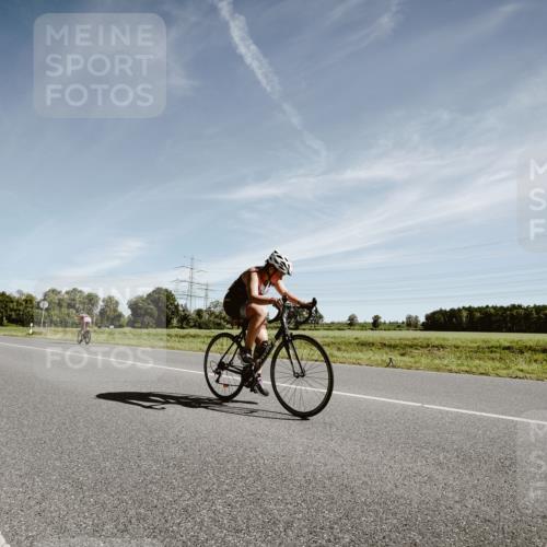 07.09.2025 - 19. Norderstedt Triathlon Michael Burmester http://msf.ph/oto/8852076 07.09.2025 11:30:08 Radfahren 768, 1197 meine-sportfotos.de