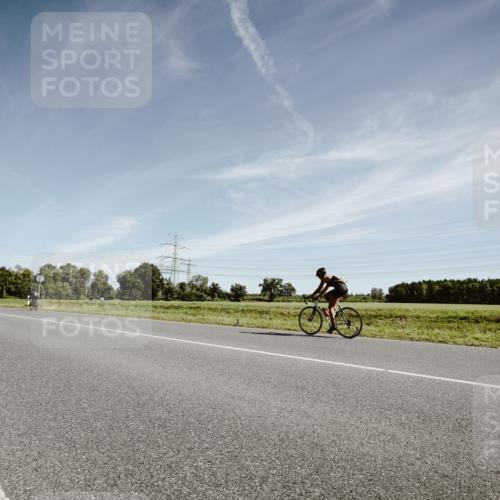 07.09.2025 - 19. Norderstedt Triathlon Michael Burmester http://msf.ph/oto/8852097 07.09.2025 11:30:47 Radfahren 1172 meine-sportfotos.de