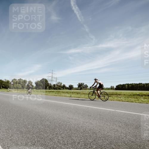07.09.2025 - 19. Norderstedt Triathlon Michael Burmester http://msf.ph/oto/8852125 07.09.2025 11:30:58 Radfahren 787, 1162, 1202 meine-sportfotos.de