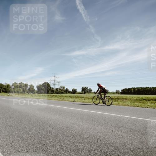 07.09.2025 - 19. Norderstedt Triathlon Michael Burmester http://msf.ph/oto/8852146 07.09.2025 11:31:09 Radfahren 862, 1190, 1208, 1363 meine-sportfotos.de