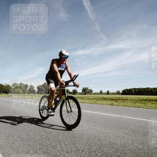 07.09.2025 - 19. Norderstedt Triathlon Michael Burmester http://msf.ph/oto/8852190 07.09.2025 11:31:39 Radfahren 710, 1186 meine-sportfotos.de