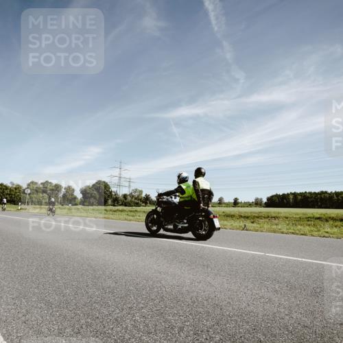 07.09.2025 - 19. Norderstedt Triathlon Michael Burmester http://msf.ph/oto/8852233 07.09.2025 11:32:21 Radfahren  meine-sportfotos.de