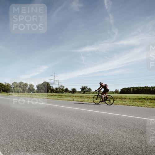 07.09.2025 - 19. Norderstedt Triathlon Michael Burmester http://msf.ph/oto/8852285 07.09.2025 11:33:06 Radfahren 237, 1217 meine-sportfotos.de