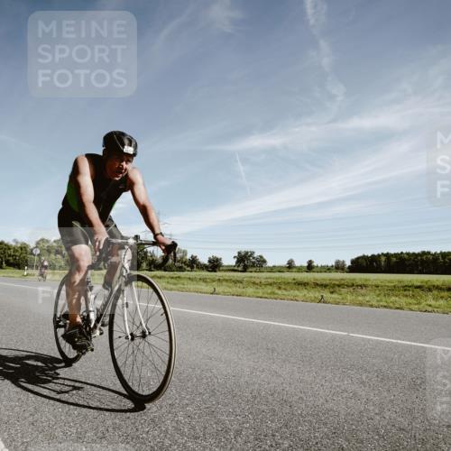 07.09.2025 - 19. Norderstedt Triathlon Michael Burmester http://msf.ph/oto/8852288 07.09.2025 11:33:09 Radfahren 1217, 1365 meine-sportfotos.de