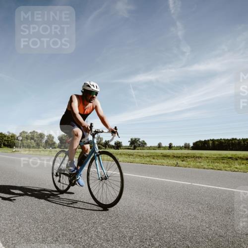 07.09.2025 - 19. Norderstedt Triathlon Michael Burmester http://msf.ph/oto/8852292 07.09.2025 11:33:12 Radfahren 1217, 1365 meine-sportfotos.de